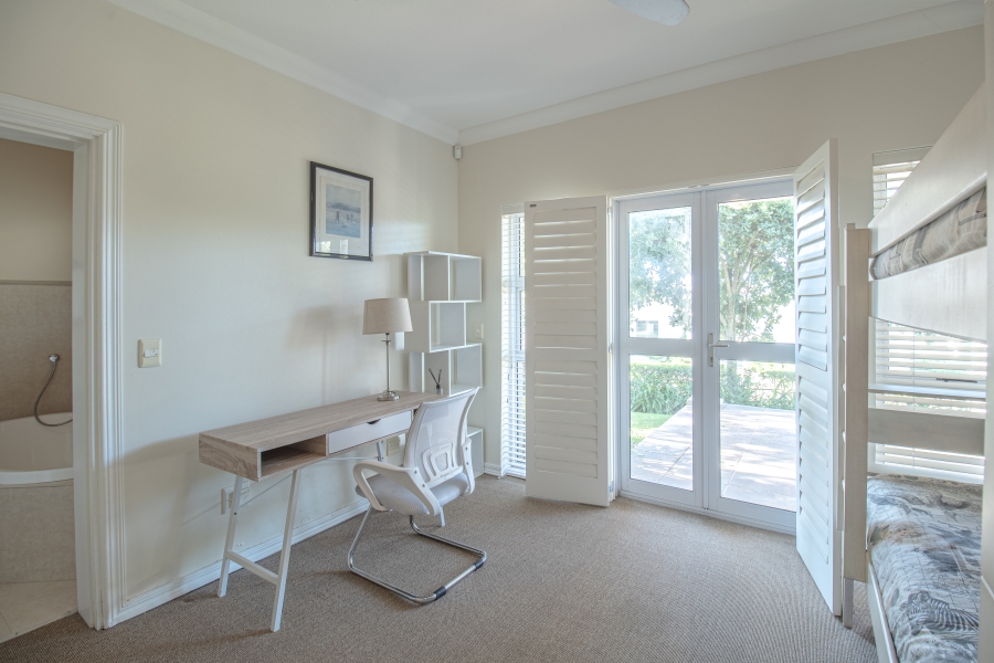 To Let 4 Bedroom Property for Rent in Cutty Sark Western Cape